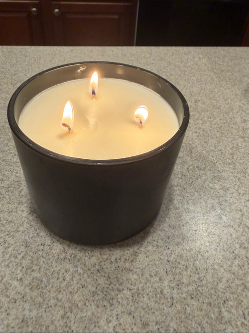 12 Ounce Round Glass Vanilla Bean Soy Wax Candle