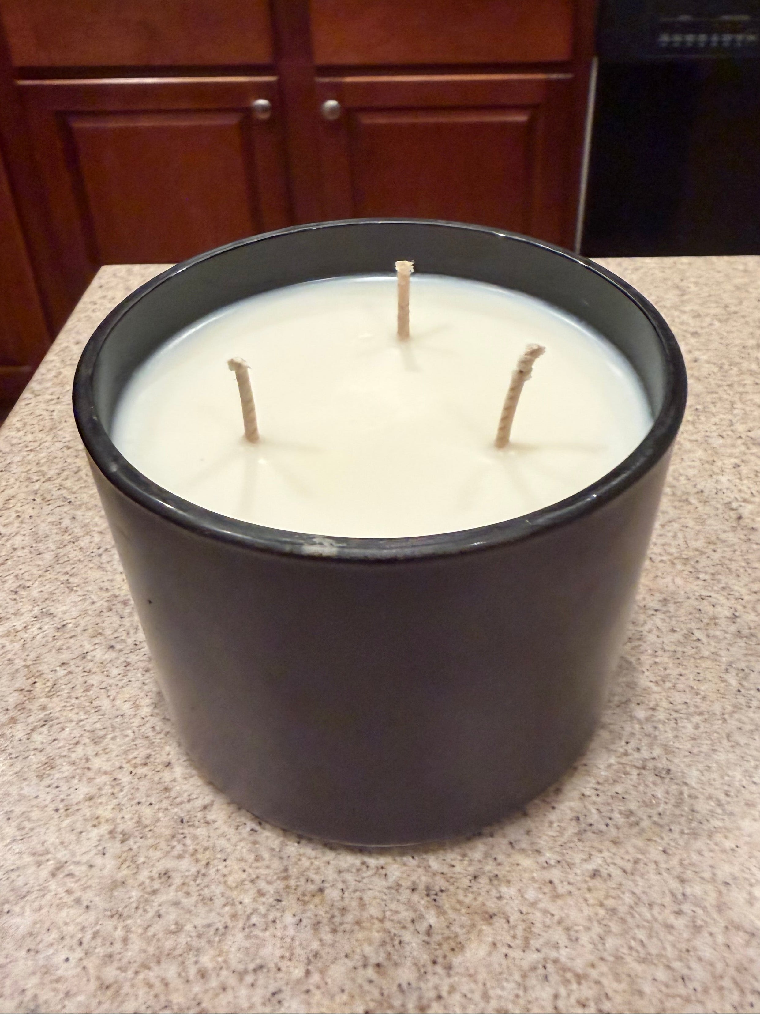 12 Ounce Round Glass Jasmine Soy Wax Candle