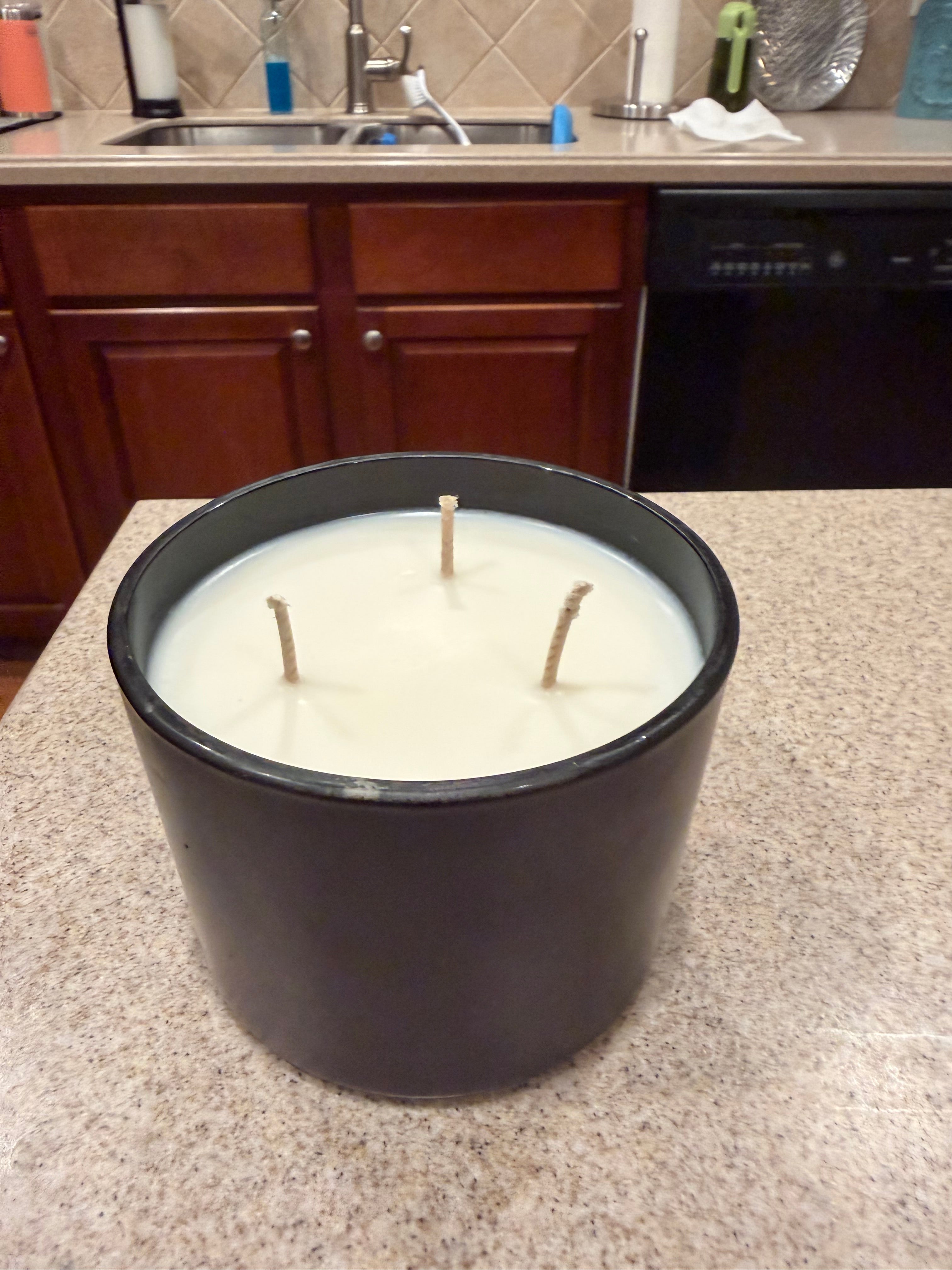 12 Ounce Round Glass Cedarwood Soy Wax Candle