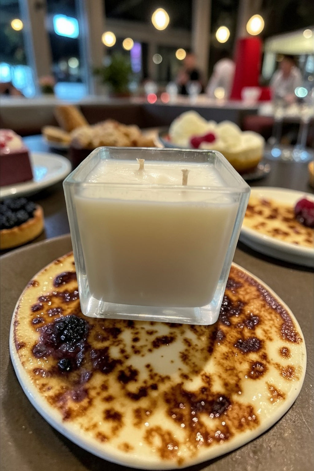 18 Ounce Square Glass Creme Brulé Soy Wax Candle
