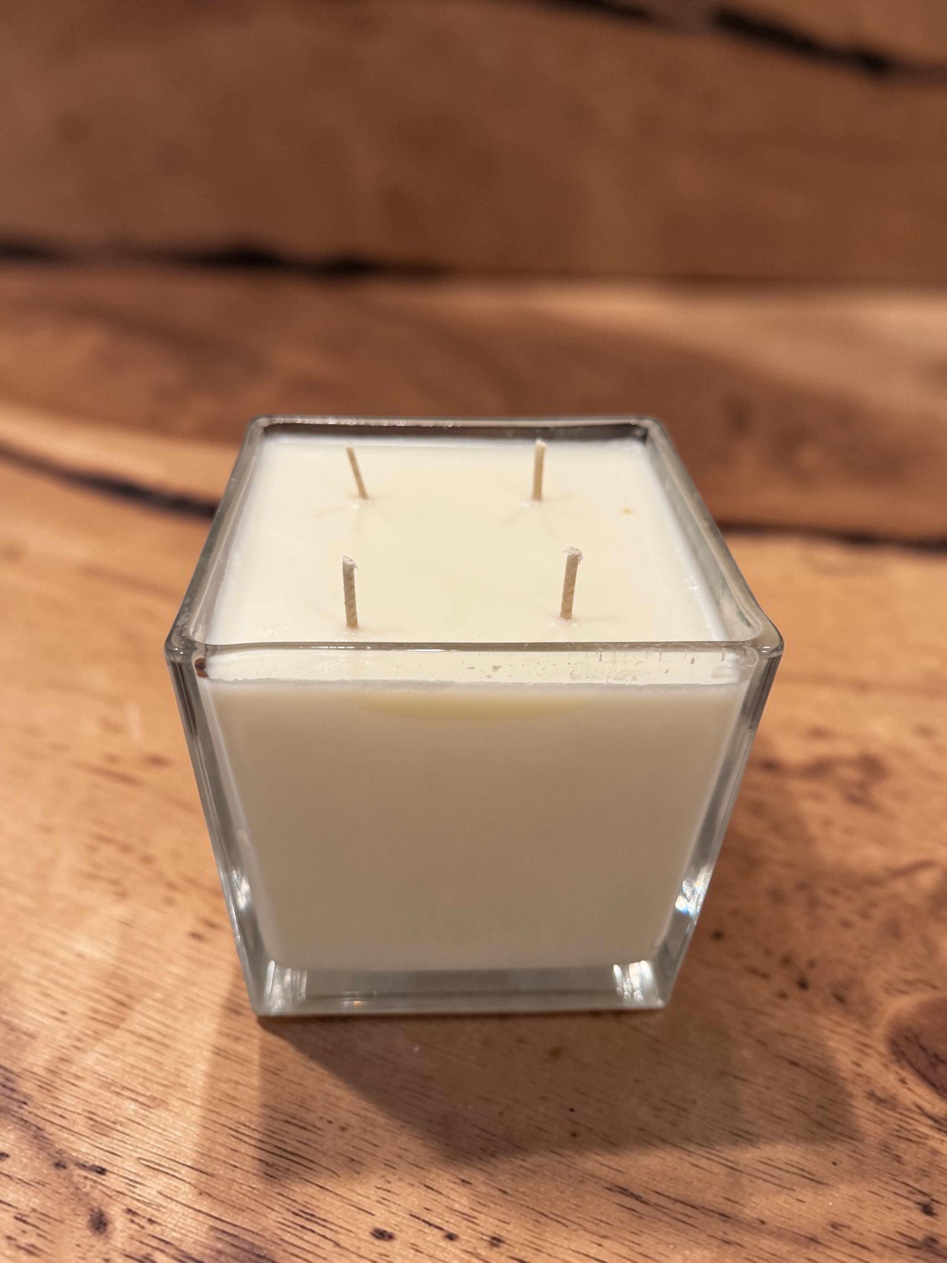 32 Ounce Square Glass Sandalwood Amber Soy Wax Candle